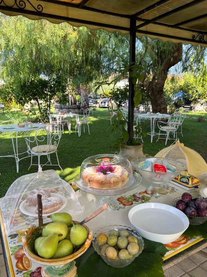 Bed and Breakfast La Capanna Di Giuseppe E Maria Taormina Exterior foto