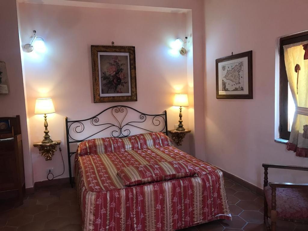 Bed and Breakfast La Capanna Di Giuseppe E Maria Taormina Exterior foto