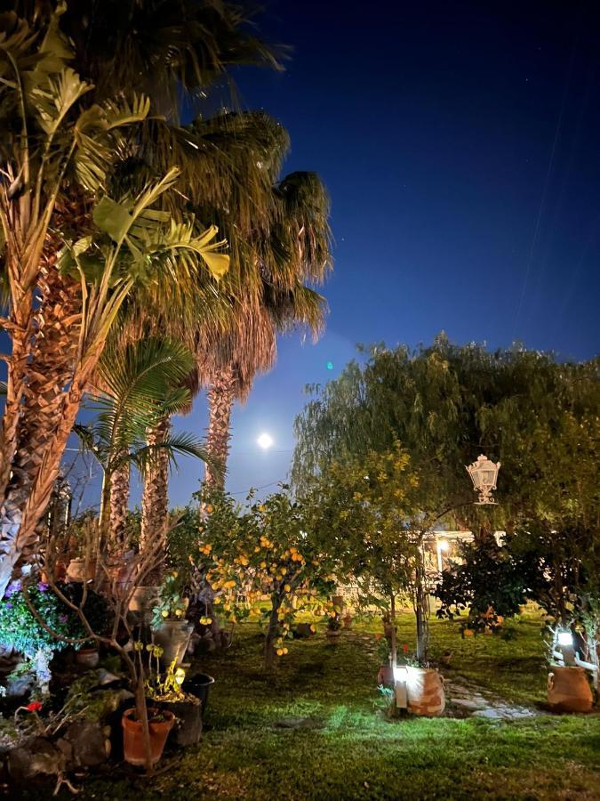 Bed and Breakfast La Capanna Di Giuseppe E Maria Taormina Exterior foto